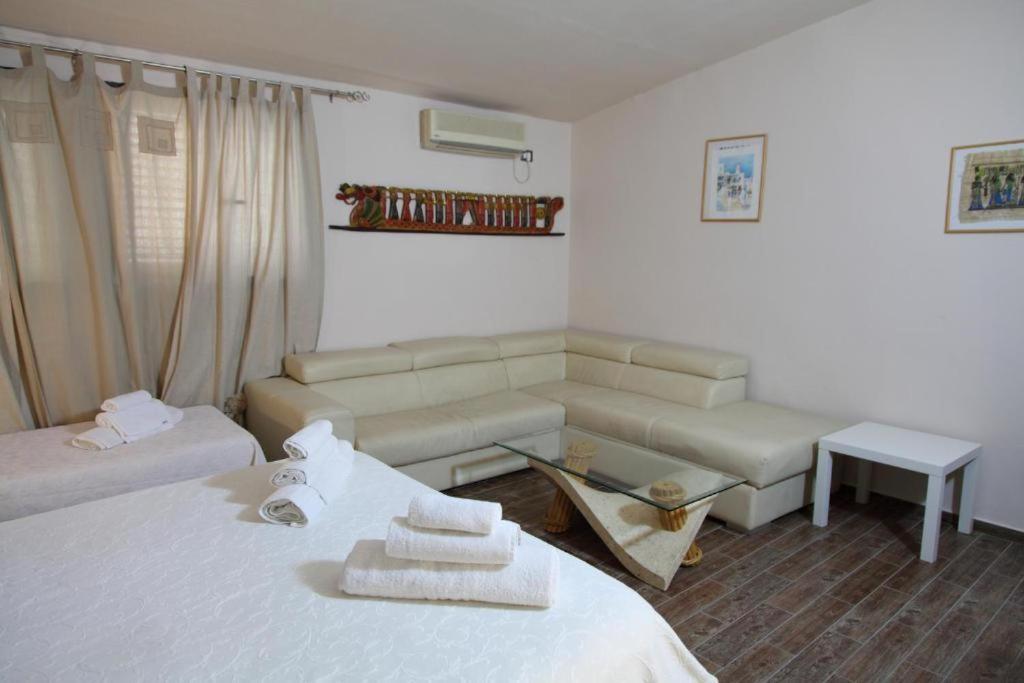 B&B Madema Cefalu Exterior photo